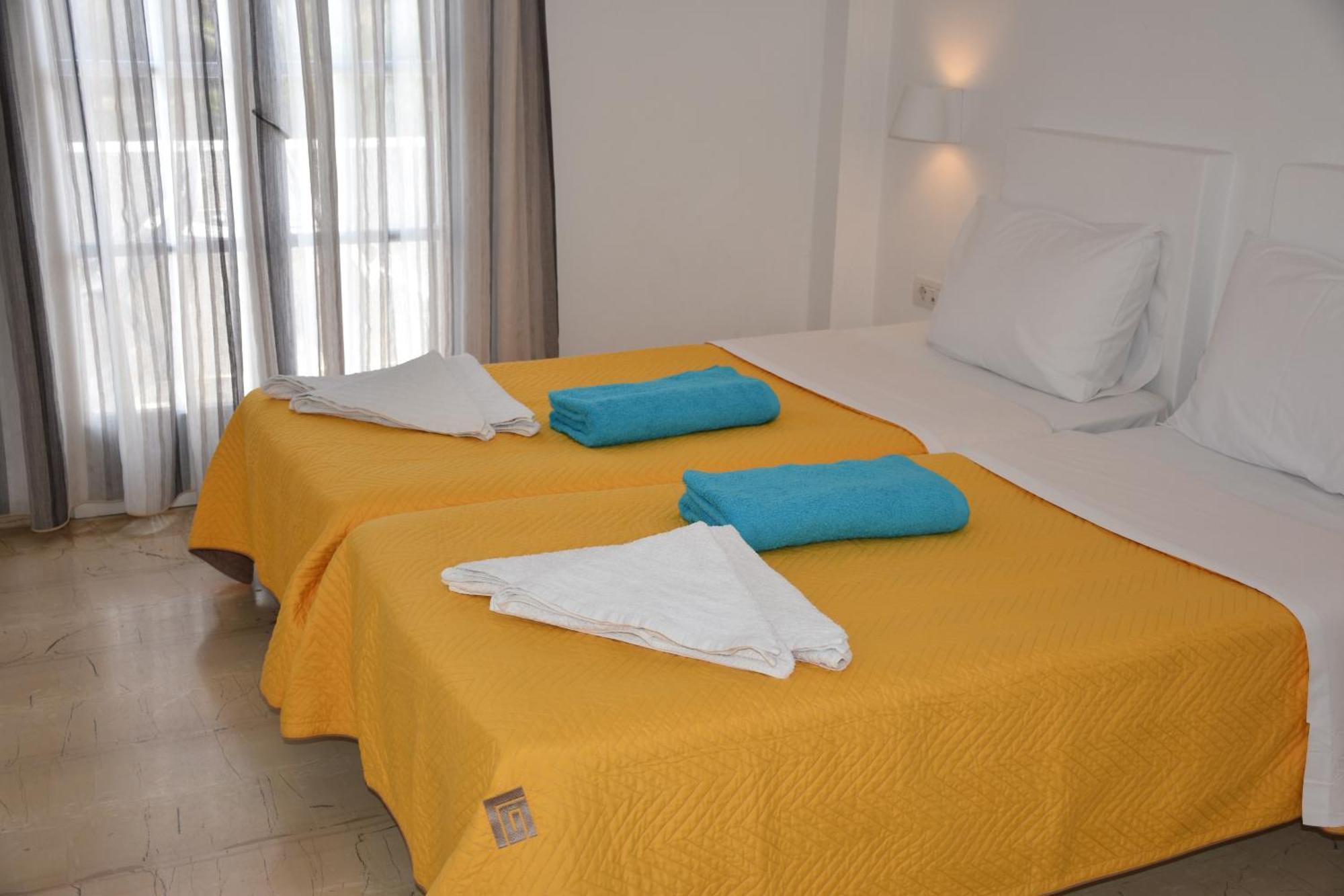 Arion Bay Hotel Santorini Kamari  Phòng bức ảnh