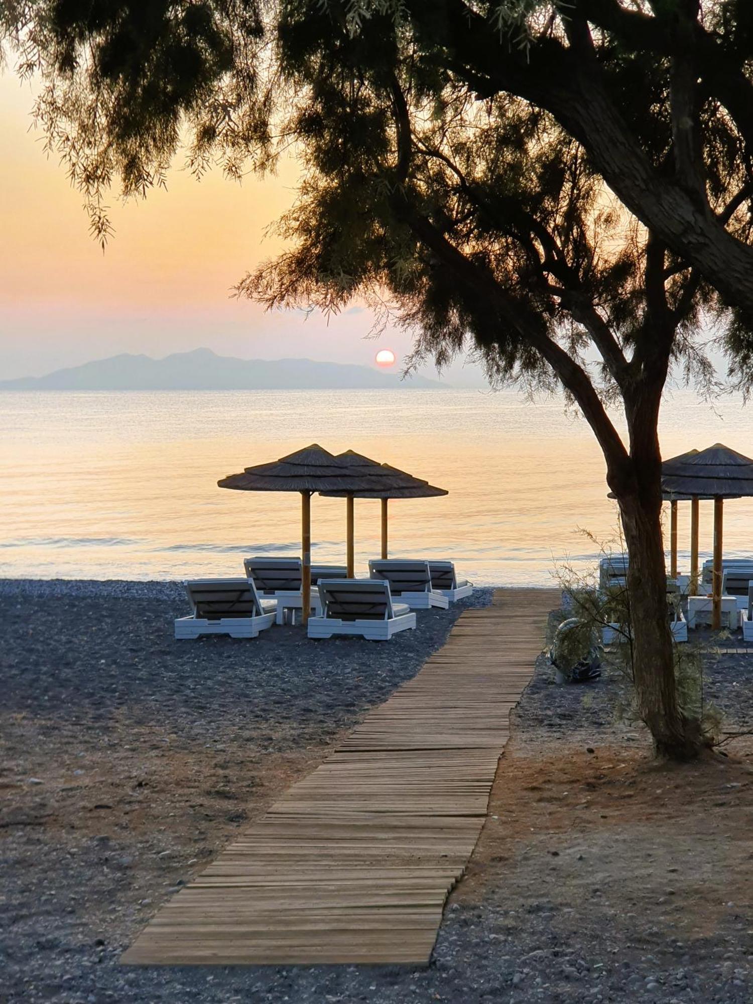 Arion Bay Hotel Santorini Kamari  Ngoại thất bức ảnh